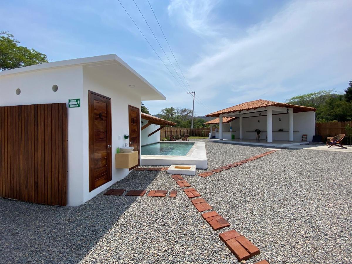 Hotel Casa Victoria Zihuatanejo Eksteriør bilde