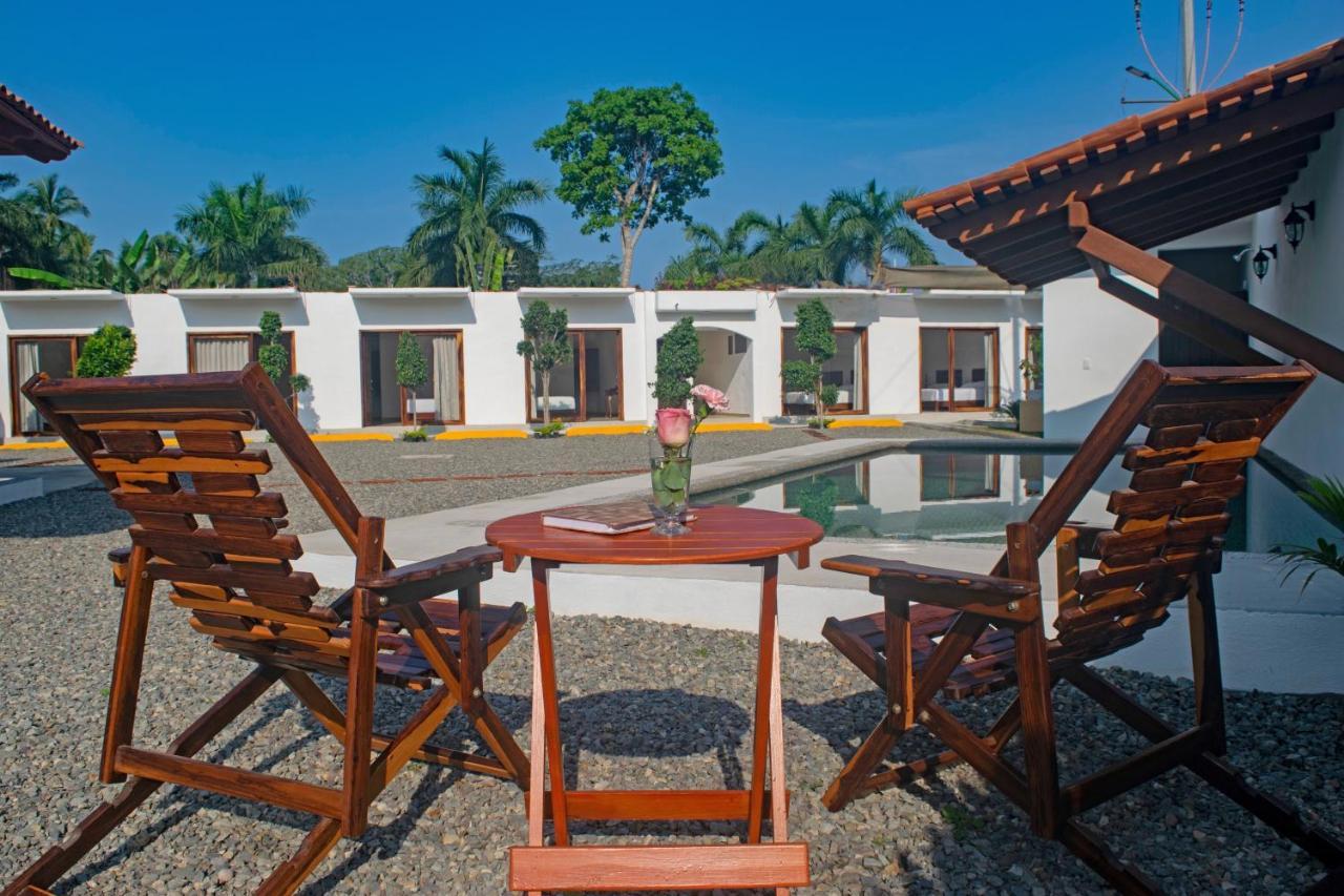 Hotel Casa Victoria Zihuatanejo Eksteriør bilde